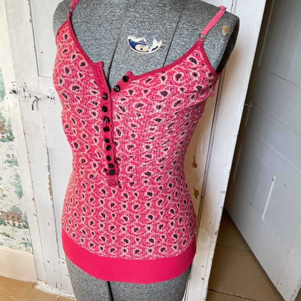 Super Cute Long Eye Catching Tank